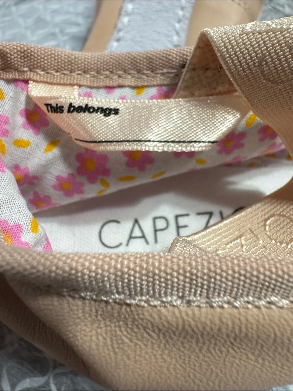 Capezio Leather Full Sole Daisy Ballet Shoe Girls Size 4 M Pink